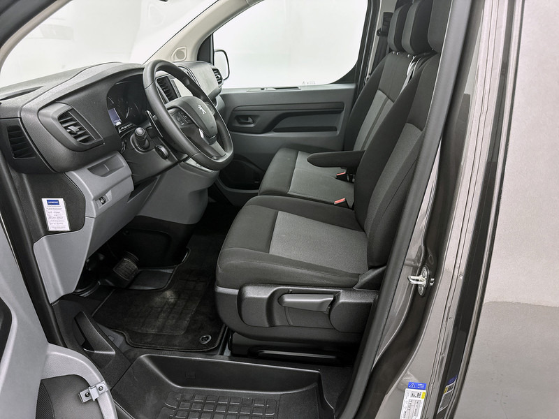 Peugeot Expert 2.0 BlueHDI 145 L3 Long Premium Automaat Navigatie Betimmering Cruise control Euro 6 - Fourgonnette: photos 4 Peugeot Expert 2.0 BlueHDI 145 L3 Long Premium Automaat Navigatie Betimmering Cruise control Euro 6 - Fourgonnette: photos 4