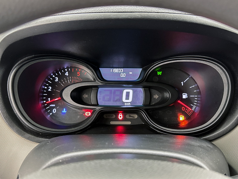 Renault Trafic 1.6 dCi T29 L2H1 Comfort Energy Navigatie Imperiaal Trekhaak Cruise control - Fourgonnette: photos 5 Renault Trafic 1.6 dCi T29 L2H1 Comfort Energy Navigatie Imperiaal Trekhaak Cruise control - Fourgonnette: photos 5