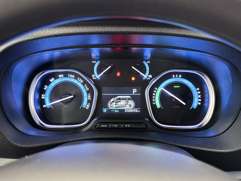 Toyota PROACE Electric Worker Extra Range Cool Long 330 KM Actieradius WLTP Cruise Control Betimmering - Fourgonnette, Utilitaire électrique: photos 5 Toyota PROACE Electric Worker Extra Range Cool Long 330 KM Actieradius WLTP Cruise Control Betimmering - Fourgonnette, Utilitaire électrique: photos 5