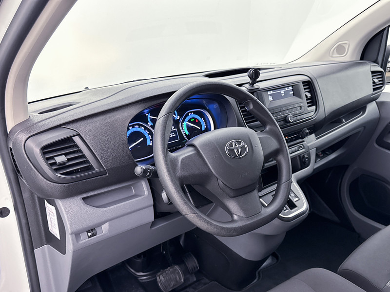 Toyota PROACE Electric Worker Extra Range Cool Long 330 KM Actieradius WLTP Cruise Control Betimmering - Fourgonnette, Utilitaire électrique: photos 4 Toyota PROACE Electric Worker Extra Range Cool Long 330 KM Actieradius WLTP Cruise Control Betimmering - Fourgonnette, Utilitaire électrique: photos 4