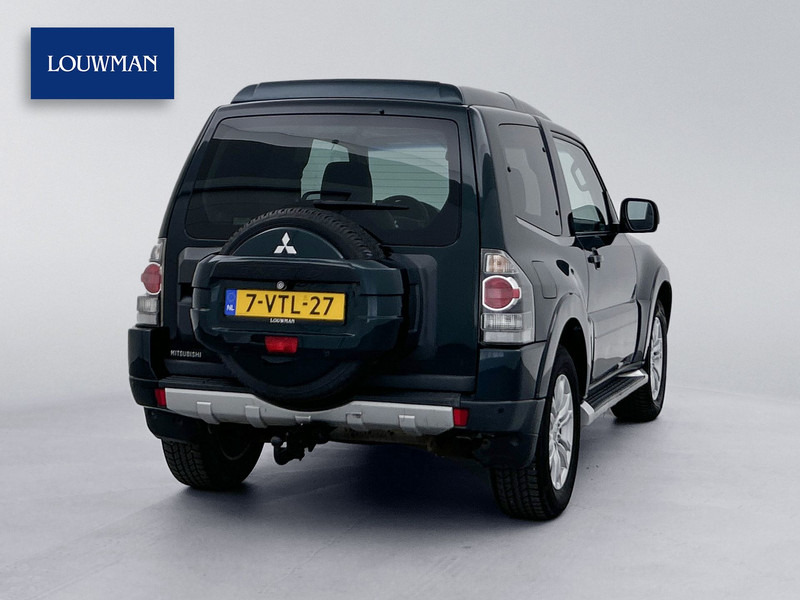 Mitsubishi Pajero 3.2 DI-D Instyle High Roof Van Grijs kenteken Automaat Climate control Trekhaak 3000KG - Véhicule utilitaire: photos 2 Mitsubishi Pajero 3.2 DI-D Instyle High Roof Van Grijs kenteken Automaat Climate control Trekhaak 3000KG - Véhicule utilitaire: photos 2