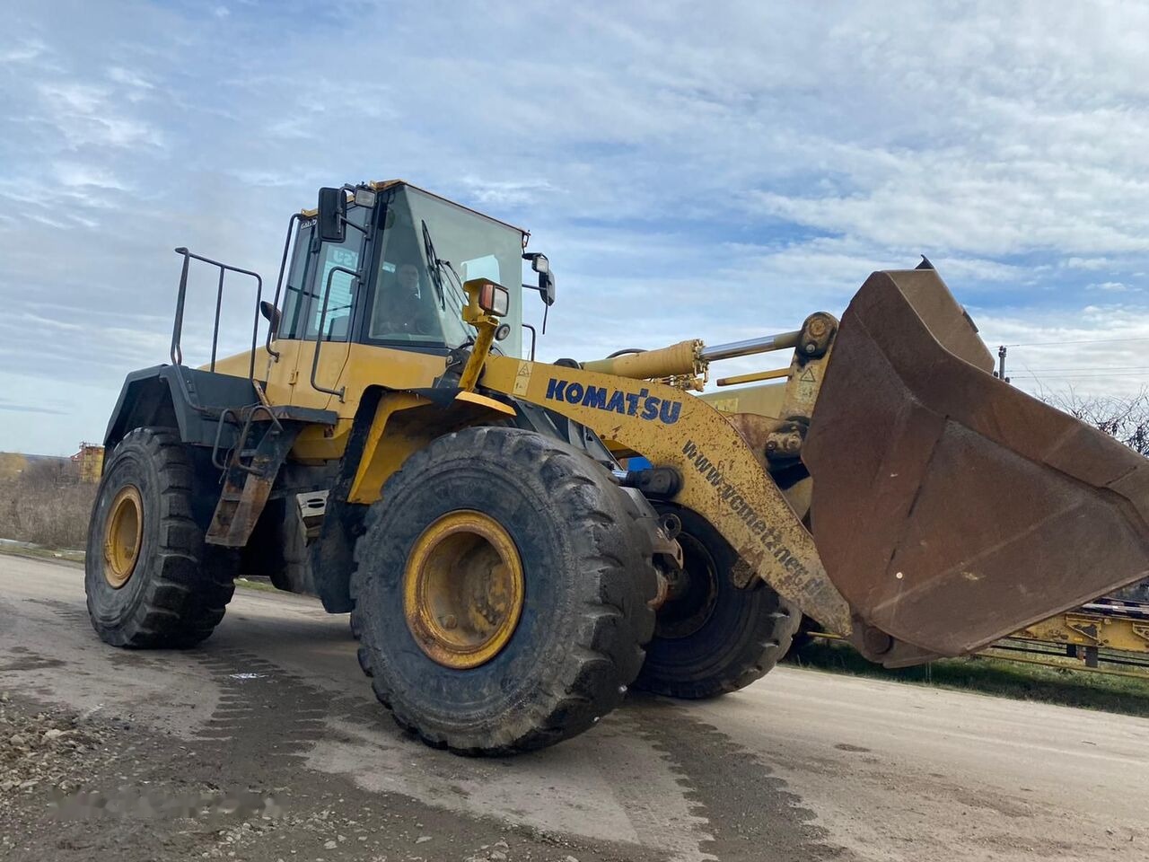 Komatsu WA430 VOLA 24 tone - cupa 3,5 m3 - DE INCHIRIAT - Chargeuse sur pneus: photos 3 Komatsu WA430 VOLA 24 tone - cupa 3,5 m3 - DE INCHIRIAT - Chargeuse sur pneus: photos 3