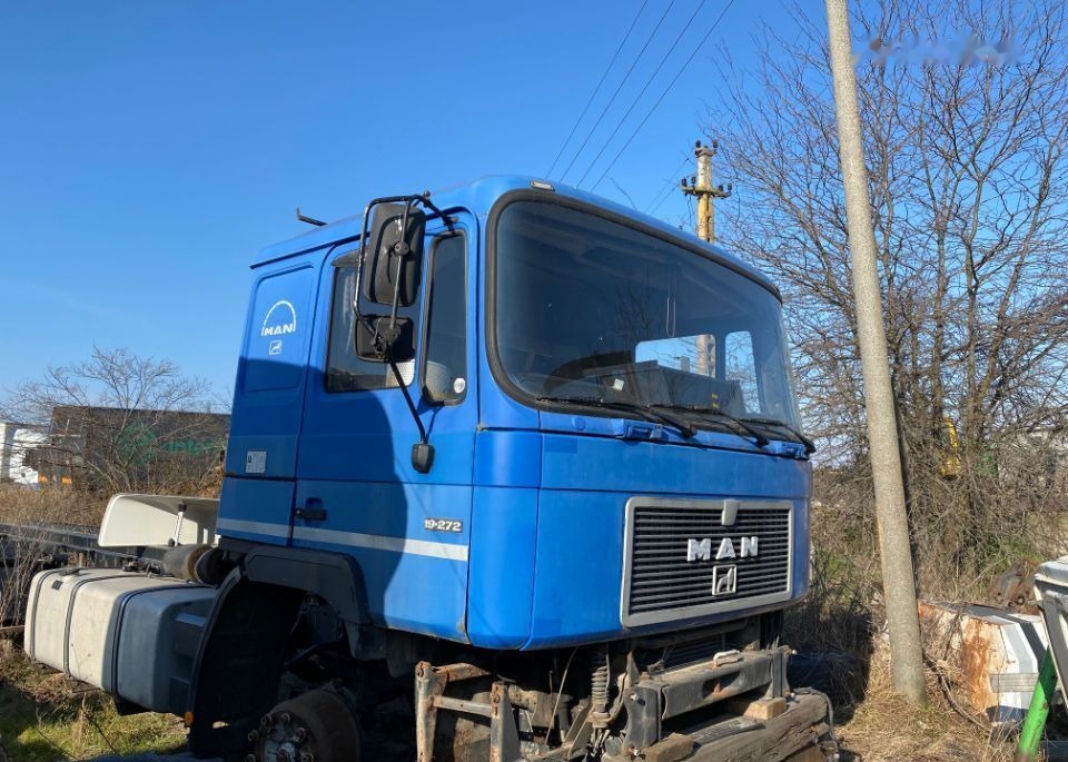 MAN SILENT , Model 1 / 2 / 3 , Dubla a completa MAN F2000 - Cabine pour Camion: photos 2 MAN SILENT , Model 1 / 2 / 3 , Dubla a completa MAN F2000 - Cabine pour Camion: photos 2