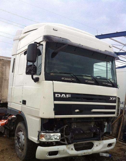 DAF XF 95 orice piesa - Tracteur routier: photos 3 DAF XF 95 orice piesa - Tracteur routier: photos 3