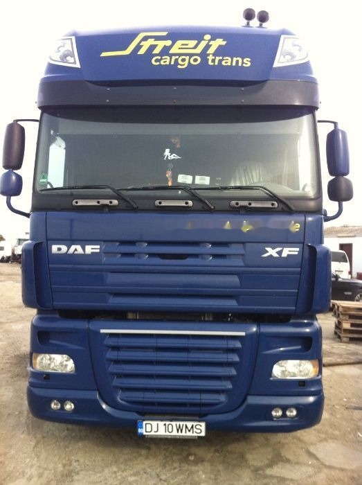 DAF xf95 EURO 5 piese din dezmembrari - Tracteur routier: photos 1 DAF xf95 EURO 5 piese din dezmembrari - Tracteur routier: photos 1