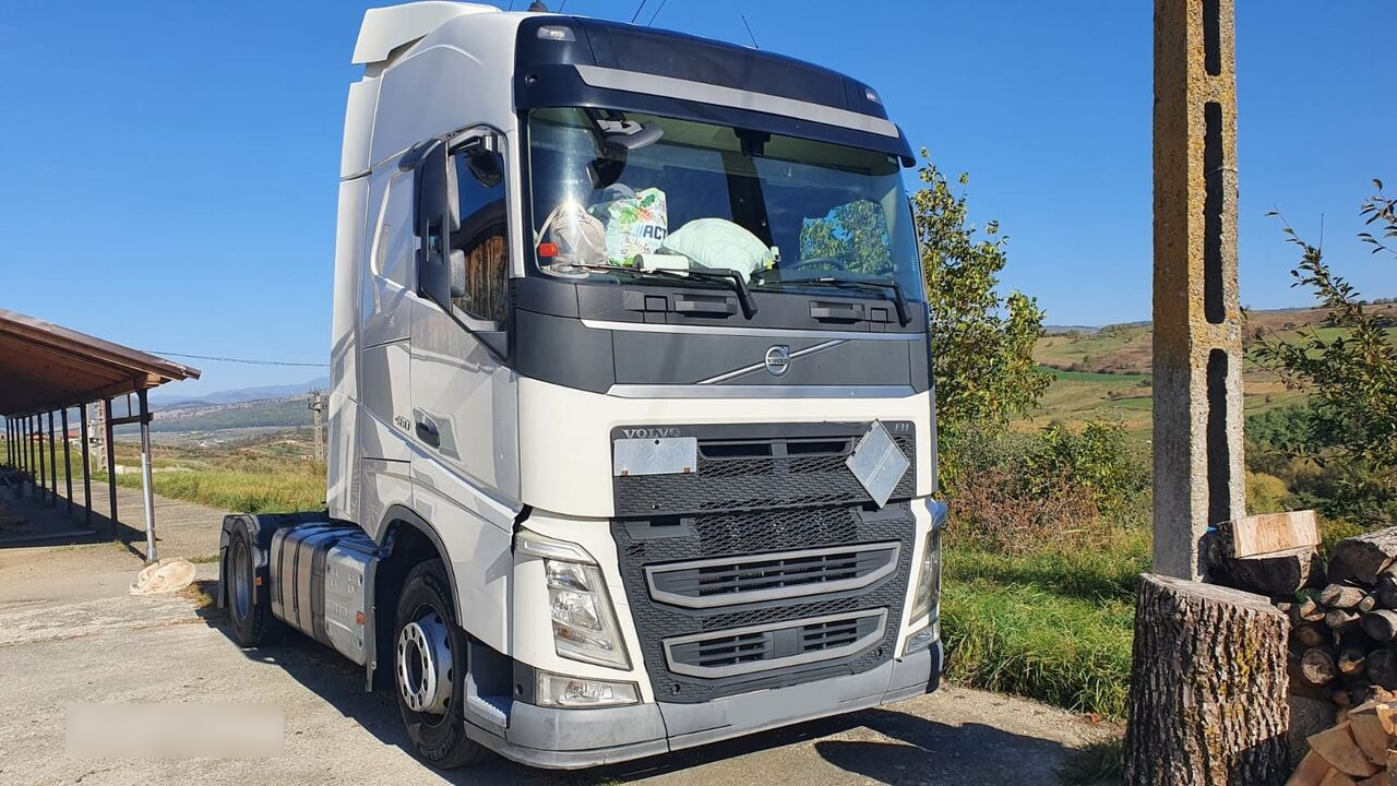 Volvo FH 12 EURO 6 460 piese motor din dezmembrari Volvo FH12 EURO 6 2016 460 truck - Vilebrequin pour Camion: photos 2 Volvo FH 12 EURO 6 460 piese motor din dezmembrari Volvo FH12 EURO 6 2016 460 truck - Vilebrequin pour Camion: photos 2