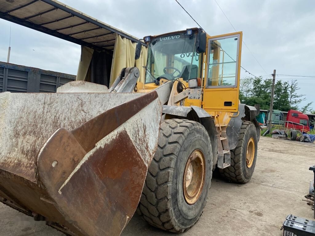 Volvo L110E - VOLA 21 tone - DE INCHIRIAT - balastiera / statie betoan - Chargeuse sur pneus: photos 4 Volvo L110E - VOLA 21 tone - DE INCHIRIAT - balastiera / statie betoan - Chargeuse sur pneus: photos 4