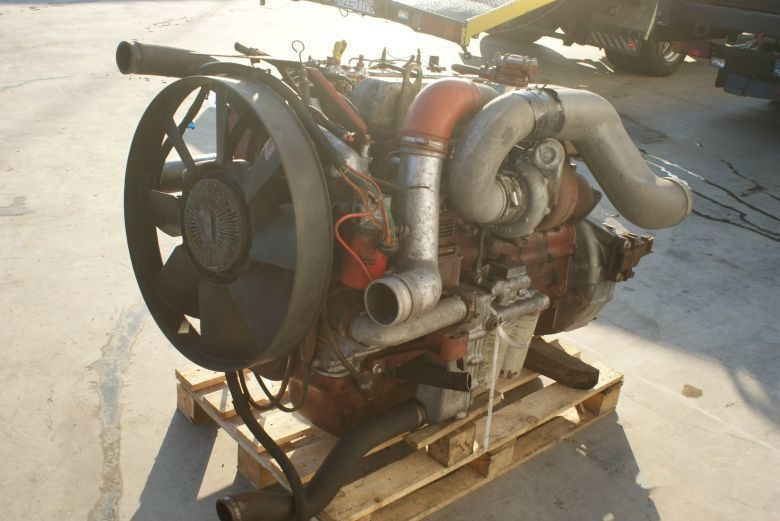 IVECO 8460.41N IVECO MAGIRUS, FIAT, UNIC - Moteur pour Camion: photos 1 IVECO 8460.41N IVECO MAGIRUS, FIAT, UNIC - Moteur pour Camion: photos 1