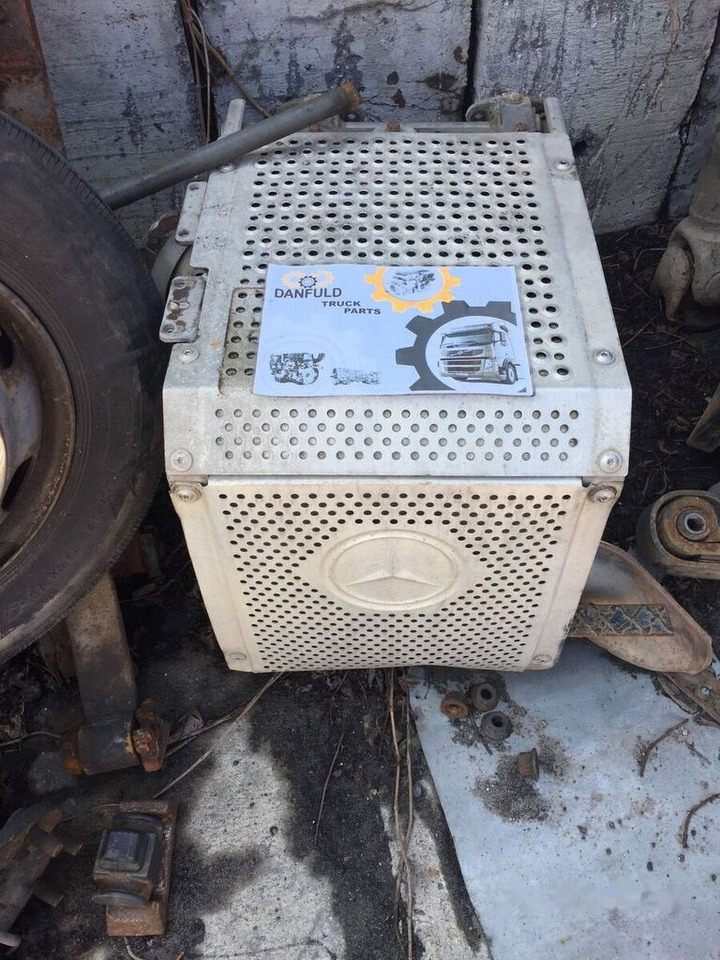 Mercedes-Benz Axor OM457LA   truck - Catalyseur pour Camion: photos 1 Mercedes-Benz Axor OM457LA   truck - Catalyseur pour Camion: photos 1