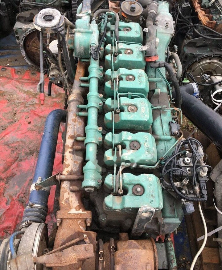 Volvo D16A EC96 Volvo FH 16 - Moteur pour Camion: photos 1 Volvo D16A EC96 Volvo FH 16 - Moteur pour Camion: photos 1