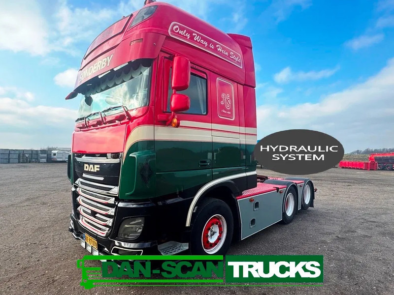 DAF XF 510 Special Interior. Air / Air suspension. Hydr. system. - Tracteur routier: photos 1 DAF XF 510 Special Interior. Air / Air suspension. Hydr. system. - Tracteur routier: photos 1
