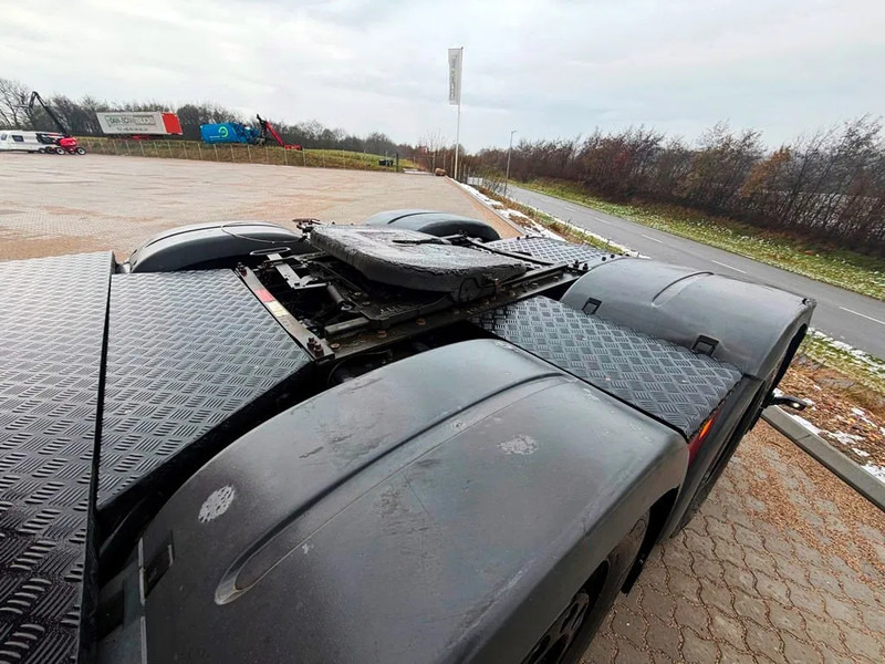 Crédit-bail MAN TGX 26.510 2stk . Special interior. pusher 6x2/2. MAN TGX 26.510 2stk . Special interior. pusher 6x2/2.: photos 10 Crédit-bail MAN TGX 26.510 2stk . Special interior. pusher 6x2/2. MAN TGX 26.510 2stk . Special interior. pusher 6x2/2.: photos 10