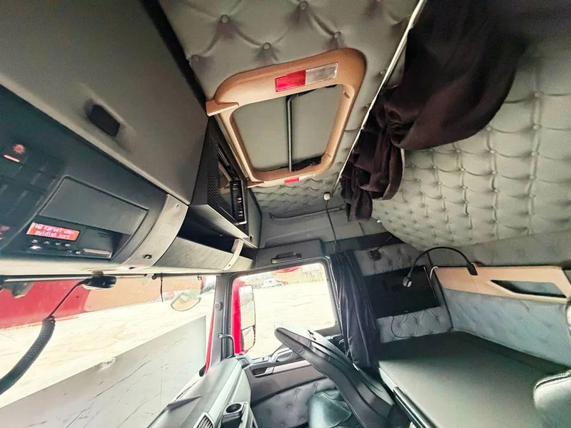 Crédit-bail MAN TGX 26.510 2stk . Special interior. pusher 6x2/2. MAN TGX 26.510 2stk . Special interior. pusher 6x2/2.: photos 13 Crédit-bail MAN TGX 26.510 2stk . Special interior. pusher 6x2/2. MAN TGX 26.510 2stk . Special interior. pusher 6x2/2.: photos 13