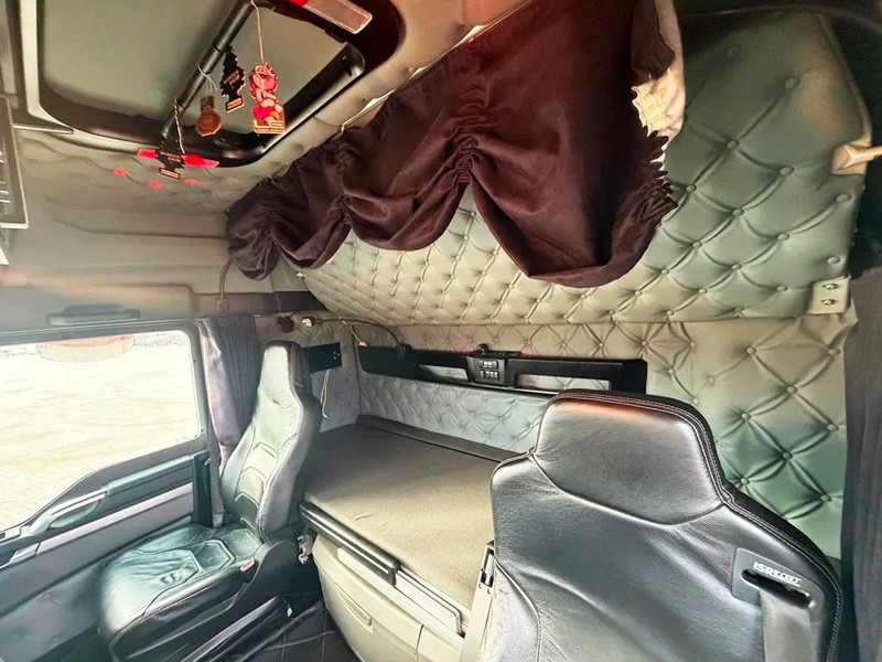 Crédit-bail MAN TGX 26.510 Special interior. pusher 6x2/2. MAN TGX 26.510 Special interior. pusher 6x2/2.: photos 12