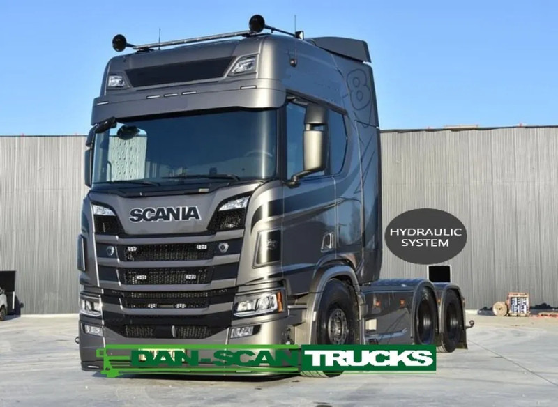 Scania R660 V8 NGS Show Truck . Speciel Interior. Air / Air suspension. Hydr. system - Tracteur routier: photos 1 Scania R660 V8 NGS Show Truck . Speciel Interior. Air / Air suspension. Hydr. system - Tracteur routier: photos 1
