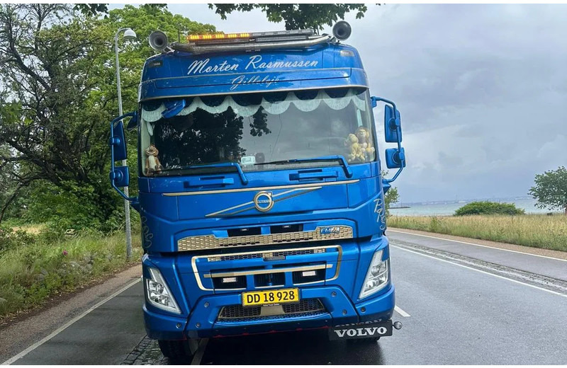 Volvo FM 500 Cable tipper . Hiab 302 crane.no box - Camion grue: photos 5 Volvo FM 500 Cable tipper . Hiab 302 crane.no box - Camion grue: photos 5