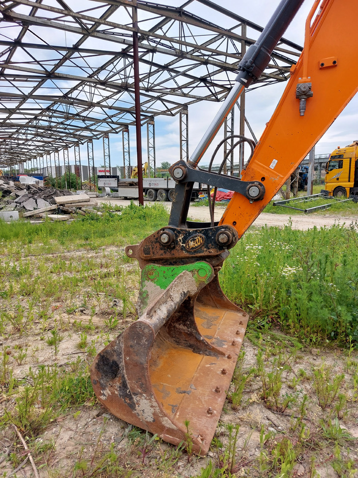 Pelle sur chenille DOOSAN DX140LC-5: photos 10