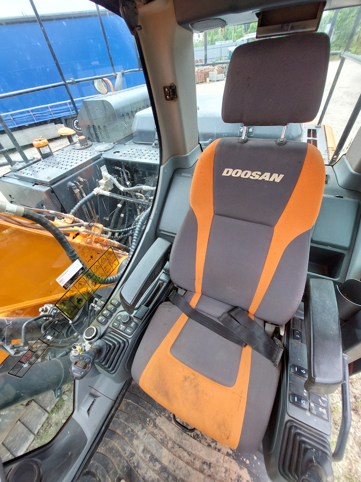 Pelle sur chenille DOOSAN DX140LC-5: photos 13