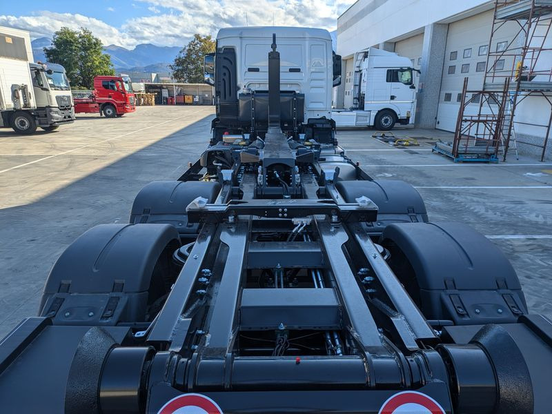 MOTRICE MAN 6x2 CON GANCIO SCARRABILE MAN TGS 26.480 6x2-4 BL CH - Camion ampliroll: photos 2 MOTRICE MAN 6x2 CON GANCIO SCARRABILE MAN TGS 26.480 6x2-4 BL CH - Camion ampliroll: photos 2