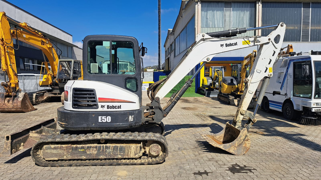 BOBCAT Bobcat E50 - Pelle: photos 1 BOBCAT Bobcat E50 - Pelle: photos 1