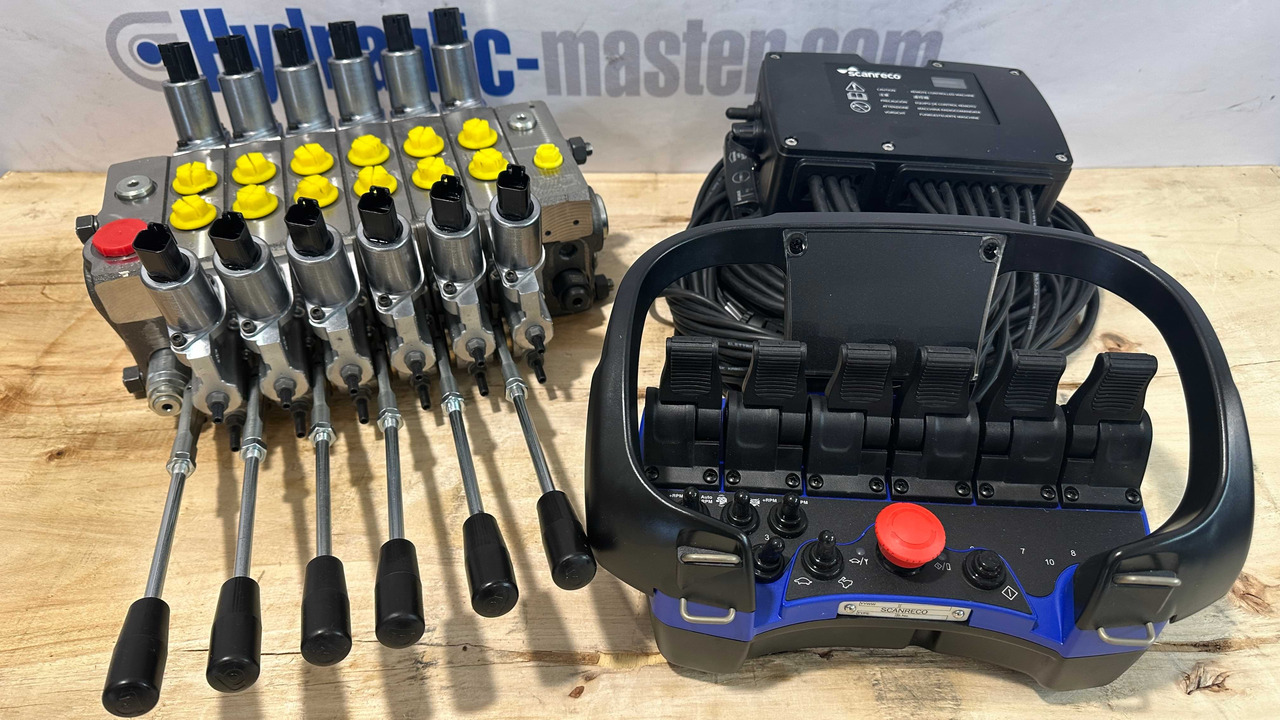 Set Scanreco RC400 with Walvoil DPX100 Manitex, Palfinger, Atlas, Cormach - Remorque forestière: photos 2 Set Scanreco RC400 with Walvoil DPX100 Manitex, Palfinger, Atlas, Cormach - Remorque forestière: photos 2