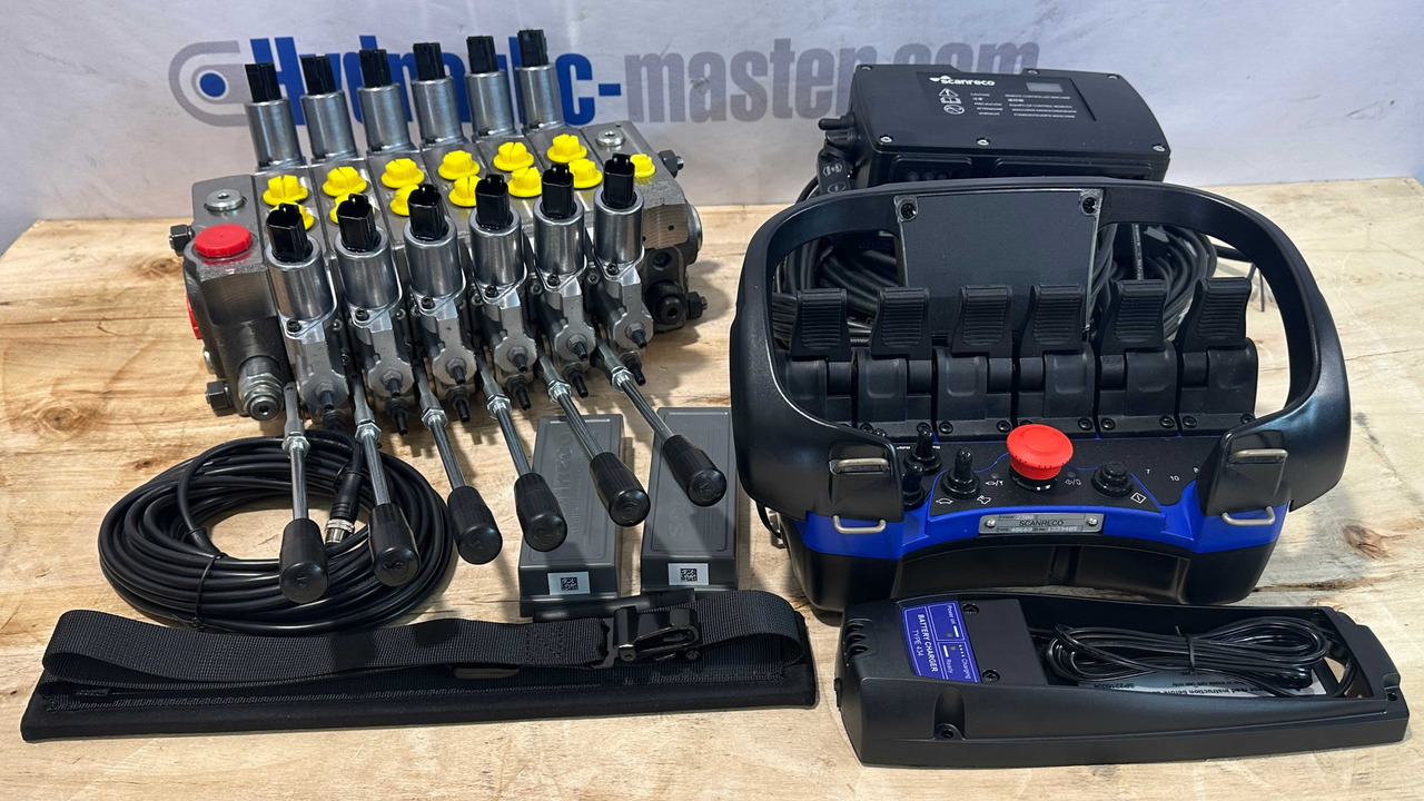 Set Scanreco RC400 with Walvoil DPX100 Manitex, Palfinger, Atlas, Cormach - Remorque forestière: photos 1 Set Scanreco RC400 with Walvoil DPX100 Manitex, Palfinger, Atlas, Cormach - Remorque forestière: photos 1