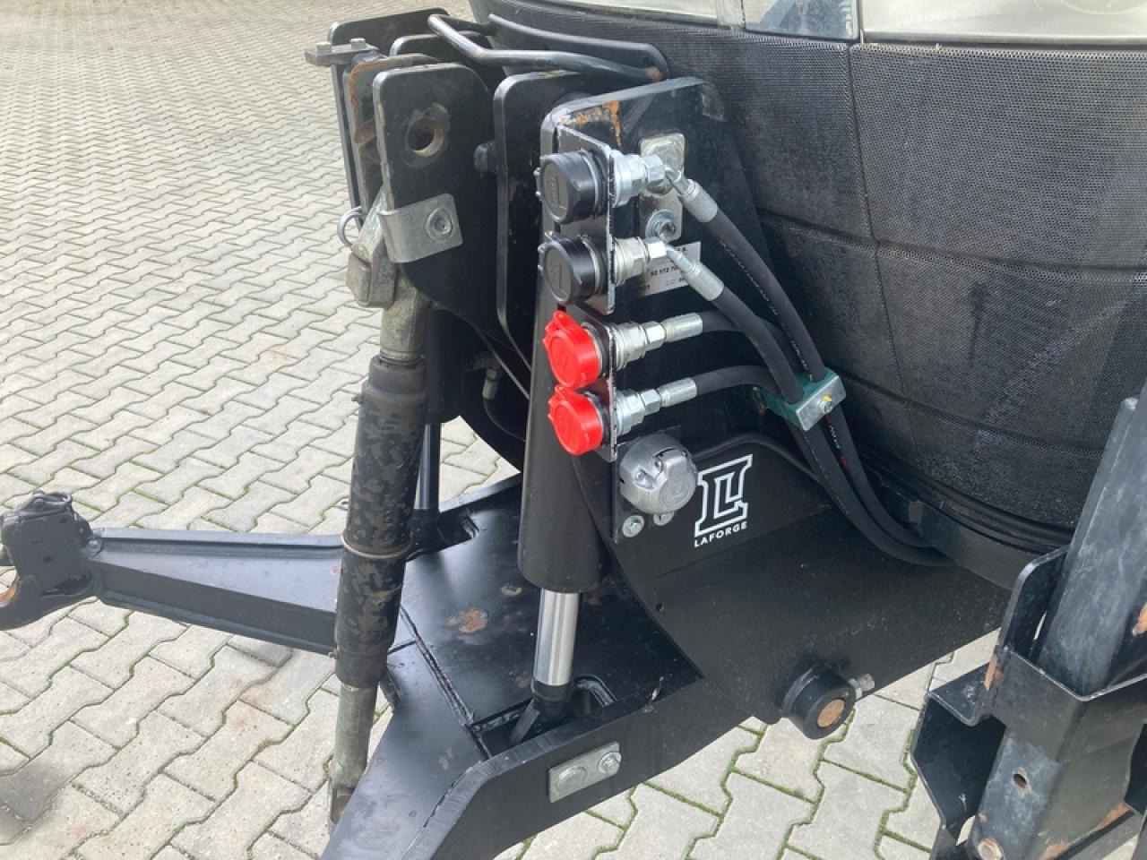 Case-IH MAGNUM 340 CVX ROWTRAC - Tracteur agricole: photos 5 Case-IH MAGNUM 340 CVX ROWTRAC - Tracteur agricole: photos 5