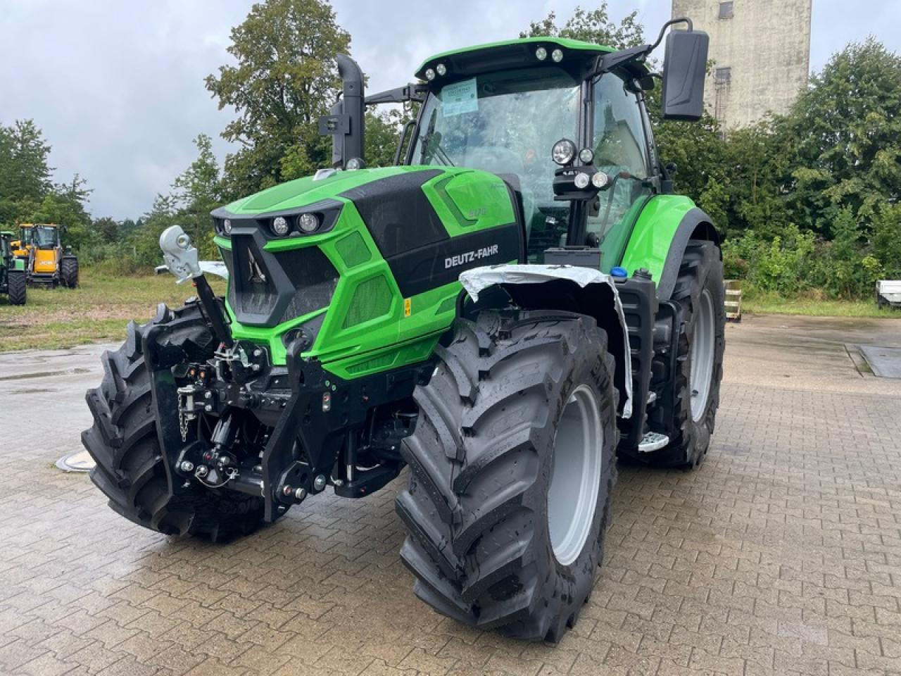 Deutz-Fahr 6170 POWERSHIFT - Tracteur agricole: photos 1 Deutz-Fahr 6170 POWERSHIFT - Tracteur agricole: photos 1
