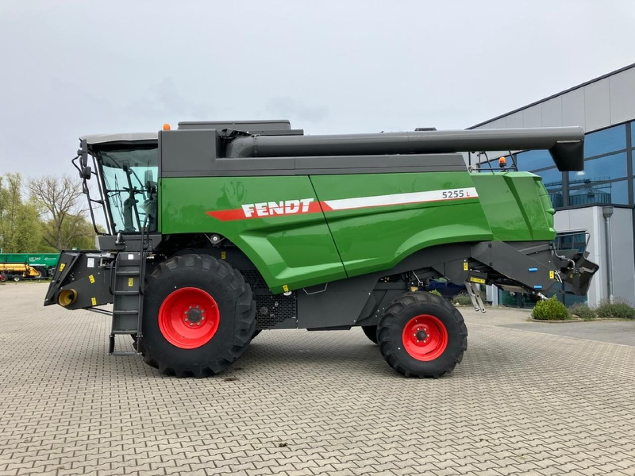 Fendt MD 5255 SCHNEIDWERK NICHT INKLUSIV - Moissonneuse-batteuse: photos 2 Fendt MD 5255 SCHNEIDWERK NICHT INKLUSIV - Moissonneuse-batteuse: photos 2