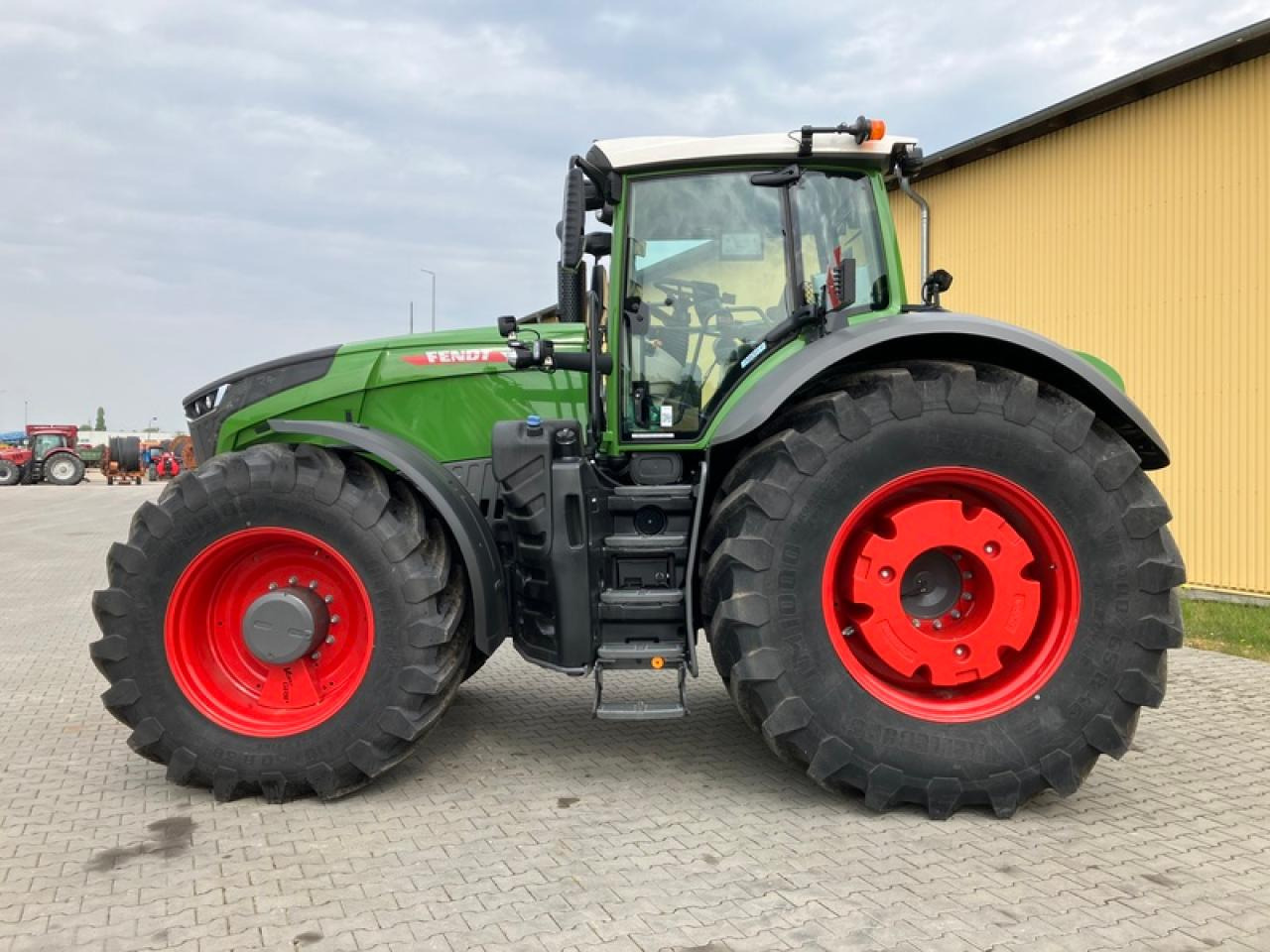 Fendt VARIO 1050 - Tracteur agricole: photos 2 Fendt VARIO 1050 - Tracteur agricole: photos 2
