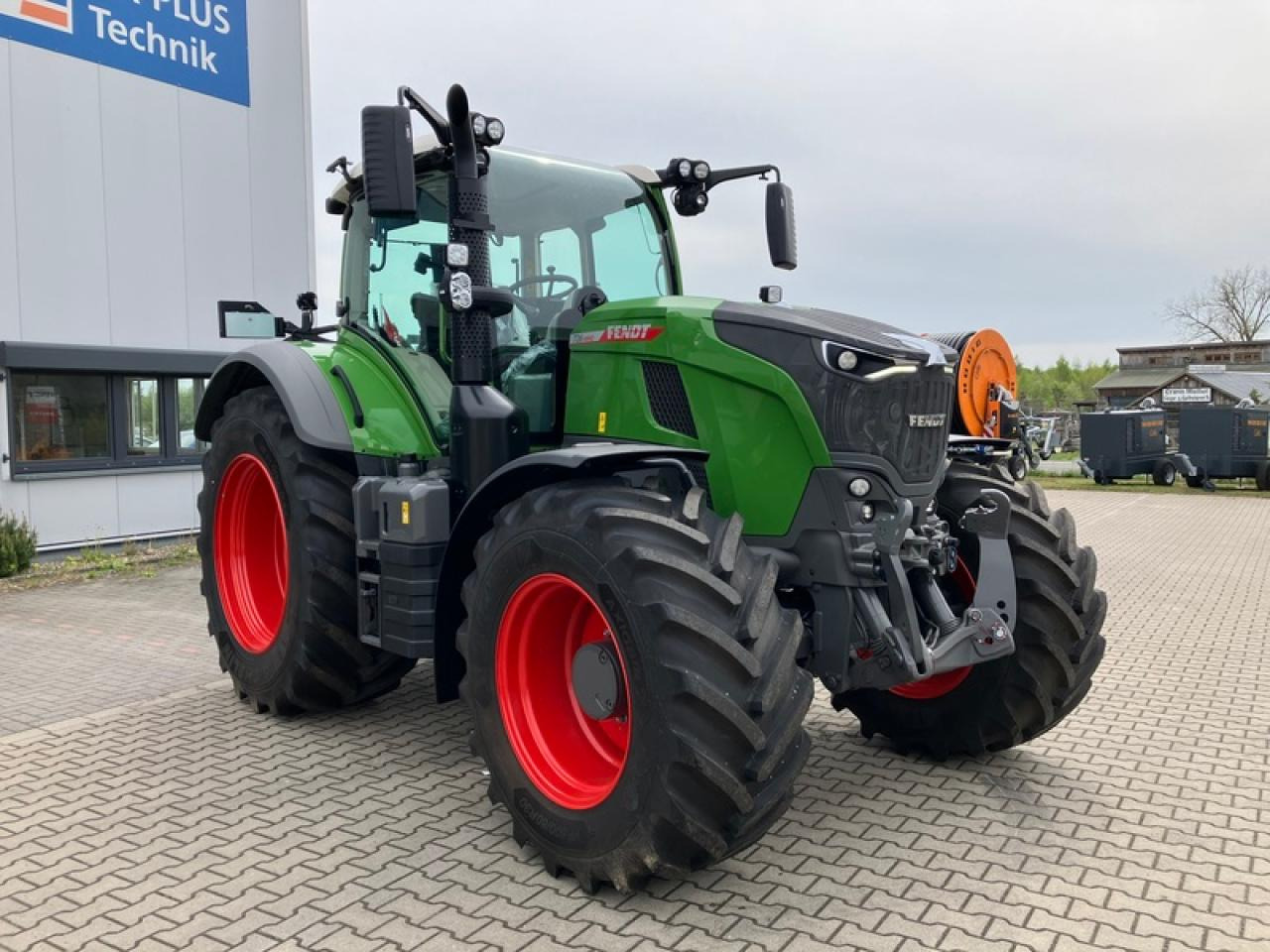 Fendt VARIO726 GEN 7 PROFI PLUS SET 2 - Tracteur agricole: photos 4 Fendt VARIO726 GEN 7 PROFI PLUS SET 2 - Tracteur agricole: photos 4