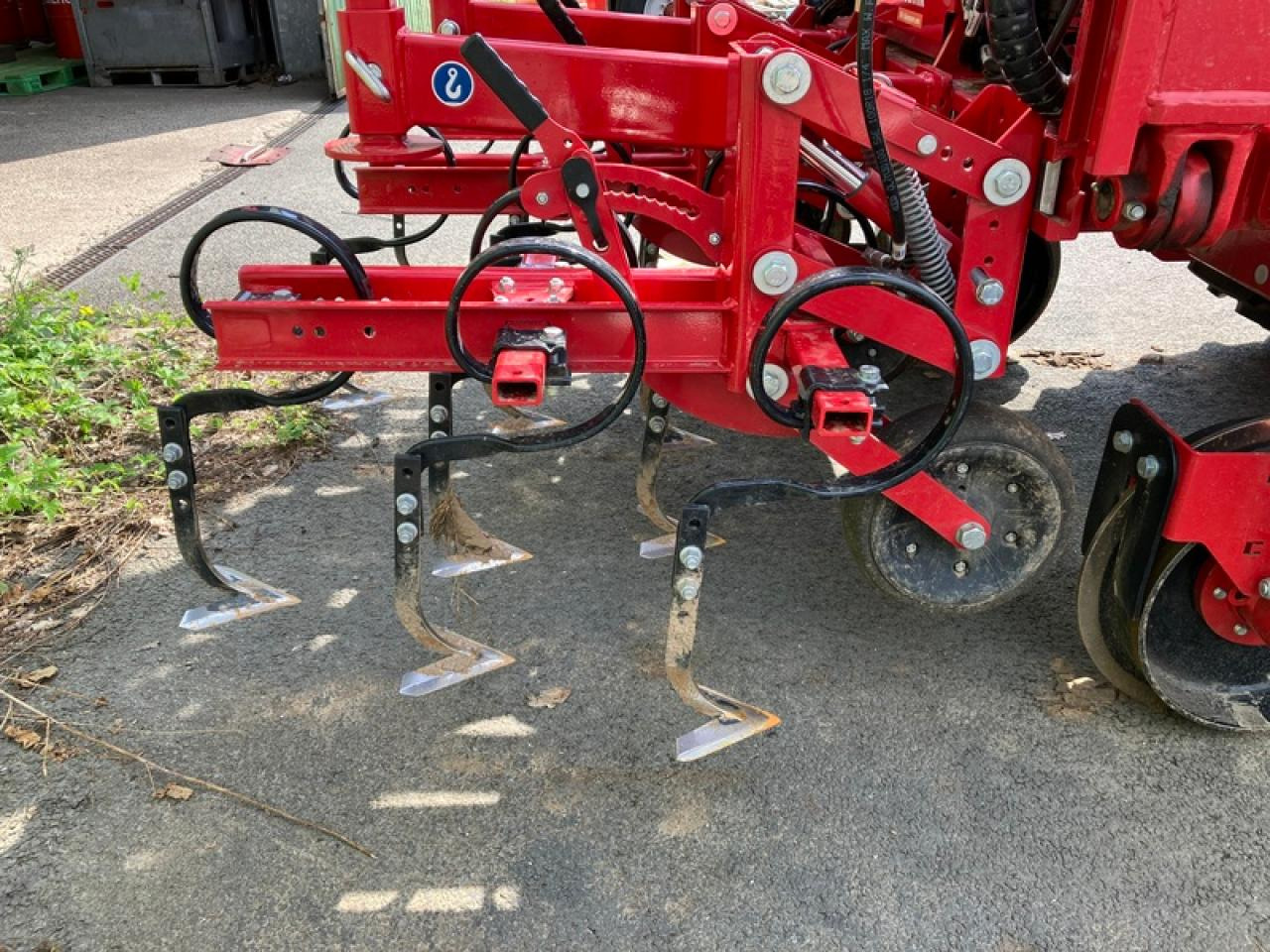 HORSCH TRANSFORMER 6 VF - Outils du sol: photos 4 HORSCH TRANSFORMER 6 VF - Outils du sol: photos 4