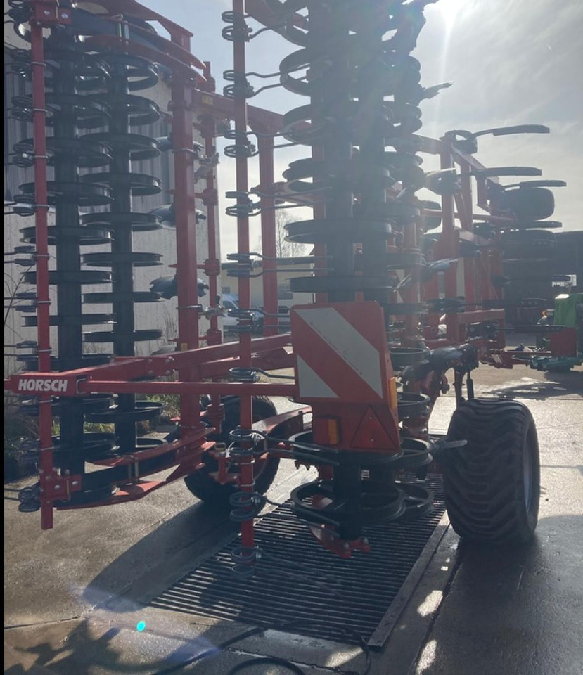 Horsch TERRANO 6.4GX DOPPELROLLPACK - Bineuse: photos 3 Horsch TERRANO 6.4GX DOPPELROLLPACK - Bineuse: photos 3