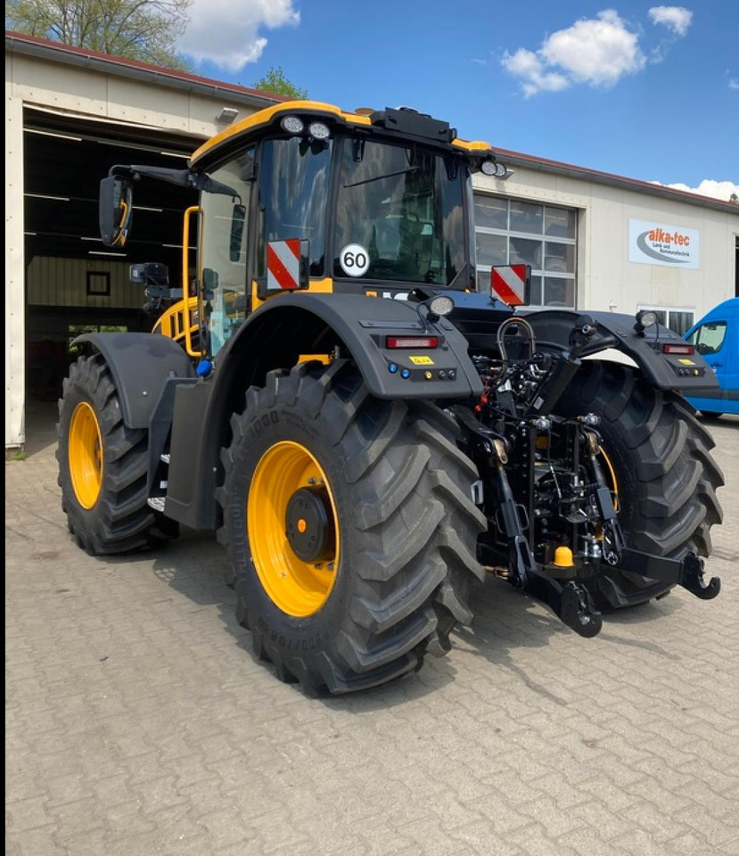 JCB FASTRAC 4220 - Tracteur agricole: photos 3 JCB FASTRAC 4220 - Tracteur agricole: photos 3