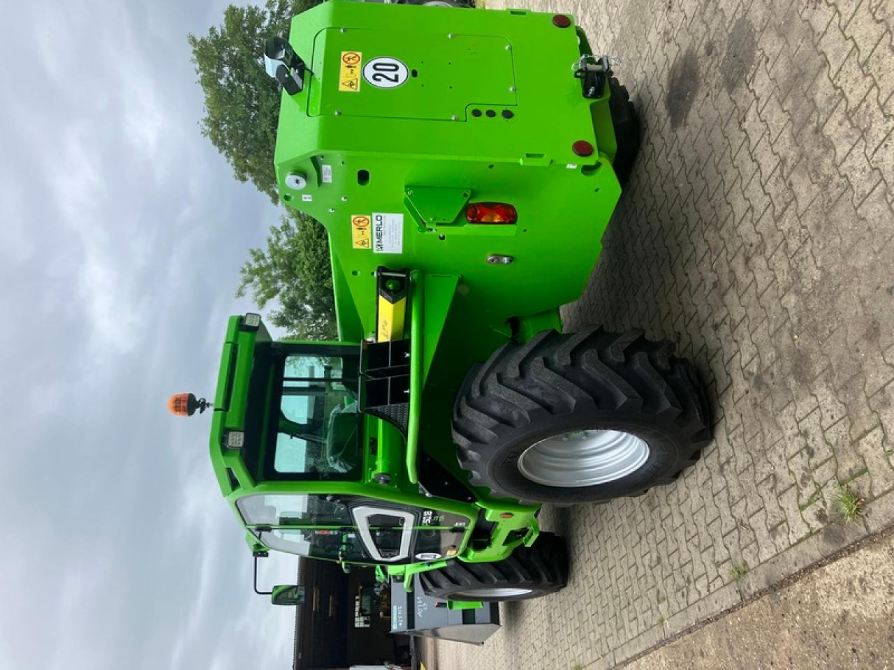 Merlo P50.18 CS INKL LEICHTGUTSCHAUFEL - Chariot télescopique: photos 4 Merlo P50.18 CS INKL LEICHTGUTSCHAUFEL - Chariot télescopique: photos 4