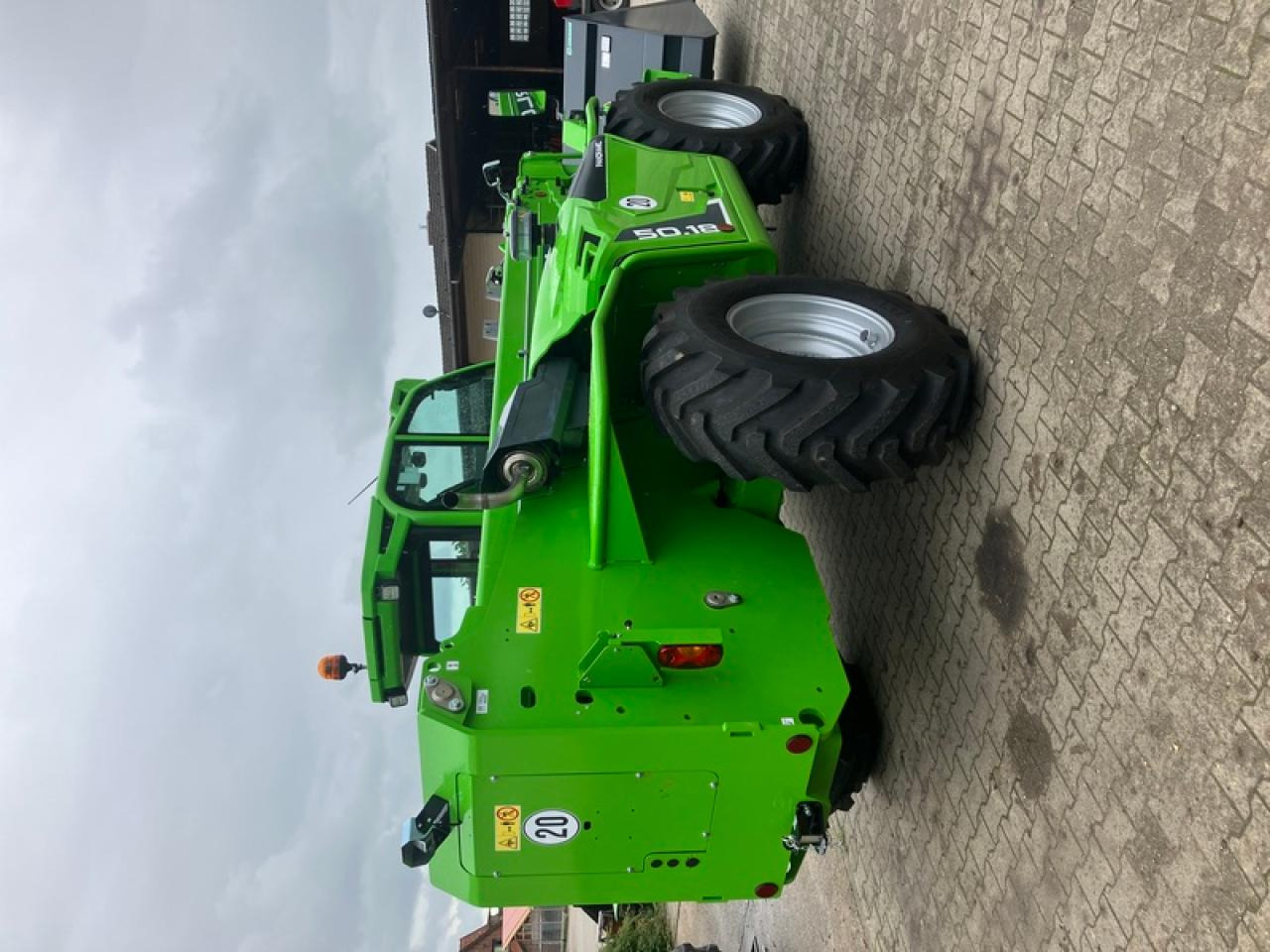 Merlo P50.18 CS INKL LEICHTGUTSCHAUFEL - Chariot télescopique: photos 5 Merlo P50.18 CS INKL LEICHTGUTSCHAUFEL - Chariot télescopique: photos 5