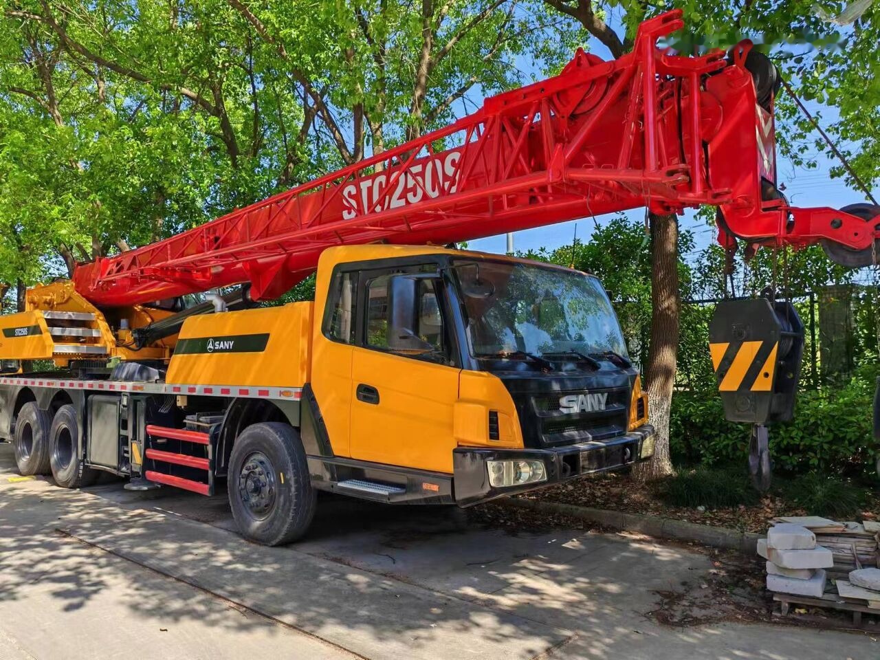 Sany STC250S STC250H STC250 - Grue mobile: photos 2 Sany STC250S STC250H STC250 - Grue mobile: photos 2