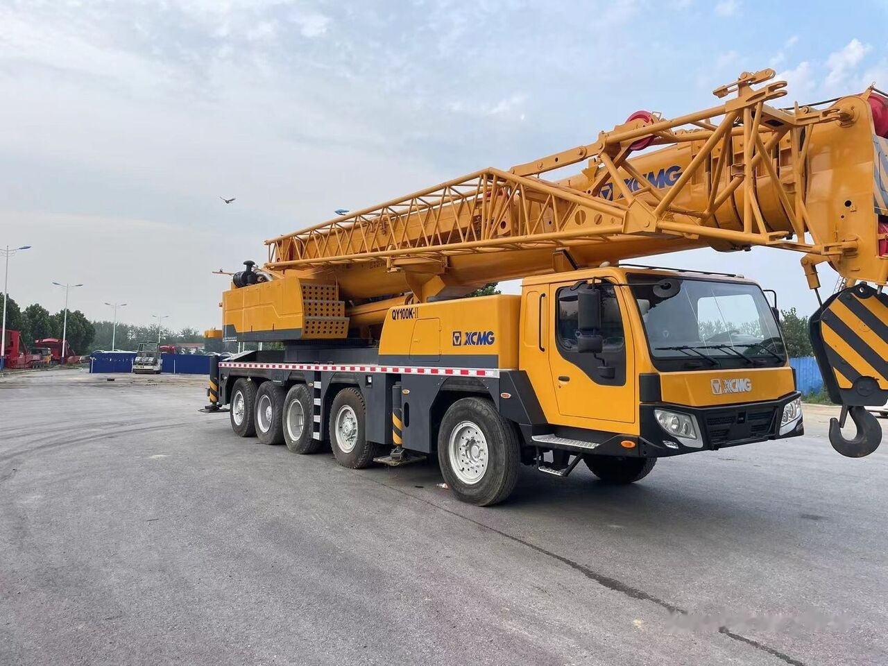 XCMG QY90K QY30K QY50K QY70K QAY200 truck crane - Grue mobile: photos 2 XCMG QY90K QY30K QY50K QY70K QAY200 truck crane - Grue mobile: photos 2