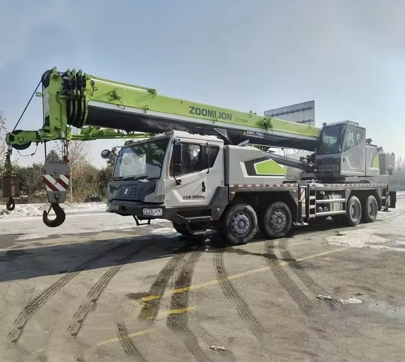 Zoomlion ZTC350 ZTC250 ZTC550 ZTC1000 35t 35ton 50t 70t - Grue mobile: photos 1 Zoomlion ZTC350 ZTC250 ZTC550 ZTC1000 35t 35ton 50t 70t - Grue mobile: photos 1