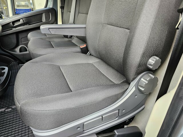 FIAT Ducato 35 Automatik AT L2H2 Voll-LED 260°... - Fourgon utilitaire: photos 2 FIAT Ducato 35 Automatik AT L2H2 Voll-LED 260°... - Fourgon utilitaire: photos 2