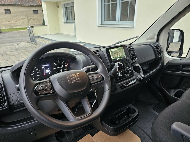 FIAT Ducato 35 Automatik L3H2 13m³ LED 260° CarPlay... - Fourgon utilitaire: photos 3 FIAT Ducato 35 Automatik L3H2 13m³ LED 260° CarPlay... - Fourgon utilitaire: photos 3