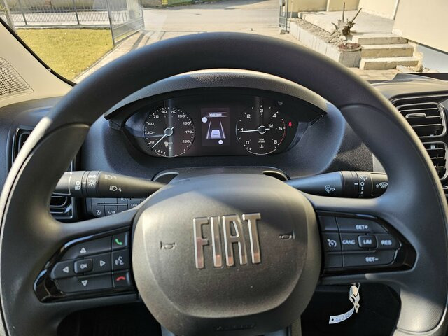 FIAT Ducato MAXI 180 Serie10-9.2 2025 L5 DOKA 3,3 M. - Fourgon plateau, Utilitaire double cabine: photos 3 FIAT Ducato MAXI 180 Serie10-9.2 2025 L5 DOKA 3,3 M. - Fourgon plateau, Utilitaire double cabine: photos 3