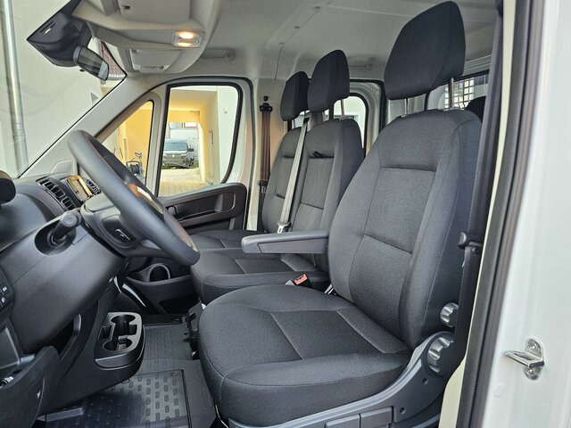 FIAT Ducato MAXI Serie10-9.2 2025 DOKA Kipper AHK - Véhicule utilitaire benne, Utilitaire double cabine: photos 3 FIAT Ducato MAXI Serie10-9.2 2025 DOKA Kipper AHK - Véhicule utilitaire benne, Utilitaire double cabine: photos 3