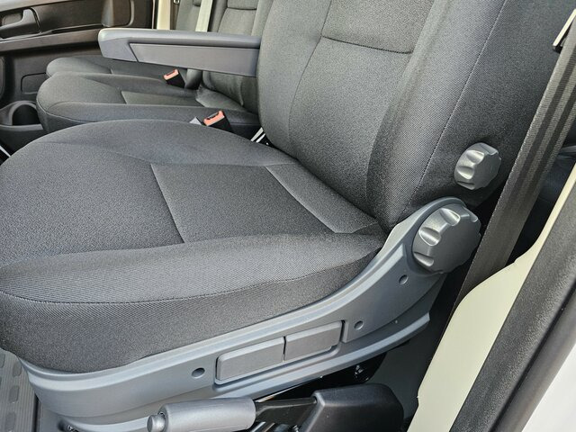 FIAT Ducato MAXI Serie10-9.2 2025 DOKA Kipper AHK - Véhicule utilitaire benne, Utilitaire double cabine: photos 4 FIAT Ducato MAXI Serie10-9.2 2025 DOKA Kipper AHK - Véhicule utilitaire benne, Utilitaire double cabine: photos 4