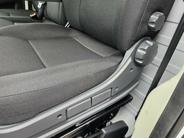 FIAT Ducato MAXI Serie10-9.2 2025 Pritsche sofort - Fourgon plateau: photos 2 FIAT Ducato MAXI Serie10-9.2 2025 Pritsche sofort - Fourgon plateau: photos 2