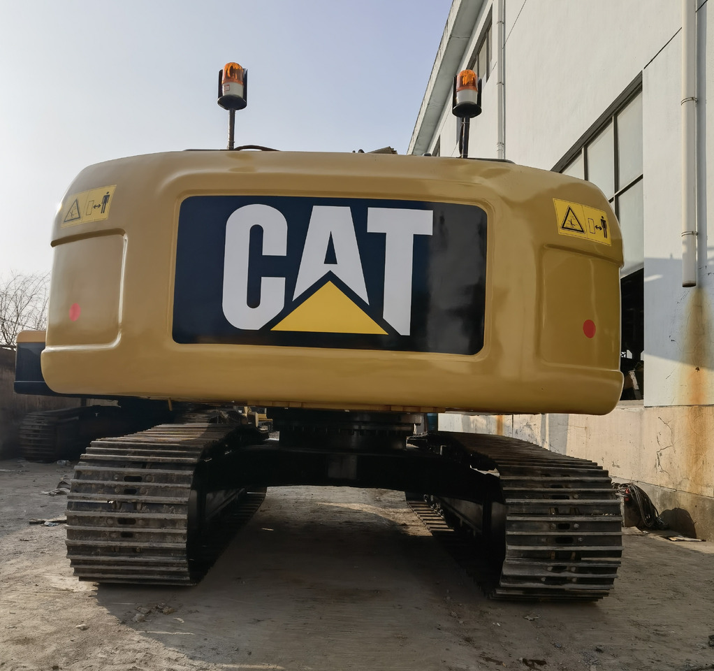 CAT 320D2 Excavator - Pelle sur chenille: photos 5 CAT 320D2 Excavator - Pelle sur chenille: photos 5