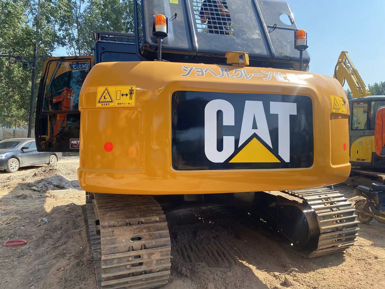 CAT 320DL used excavator - Pelle sur chenille: photos 5 CAT 320DL used excavator - Pelle sur chenille: photos 5