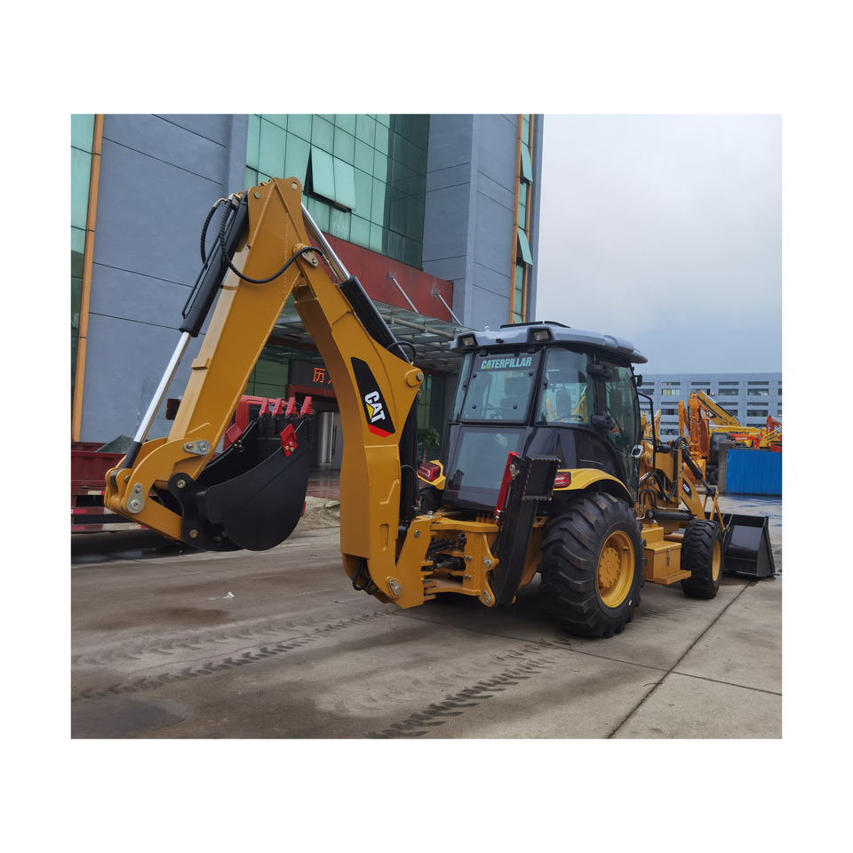 CAT 420F Backhoe Loader - Tractopelle: photos 1 CAT 420F Backhoe Loader - Tractopelle: photos 1