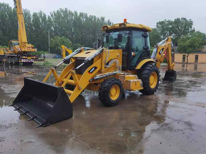 CAT 420F Used Backhoe good quality high quality second hand CATERPILLAR 420F for sale - Chargeuse: photos 3 CAT 420F Used Backhoe good quality high quality second hand CATERPILLAR 420F for sale - Chargeuse: photos 3