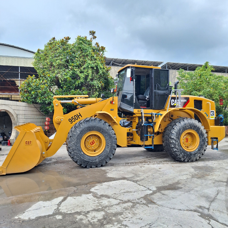 CAT 950H Loader - Chargeuse sur pneus: photos 4 CAT 950H Loader - Chargeuse sur pneus: photos 4